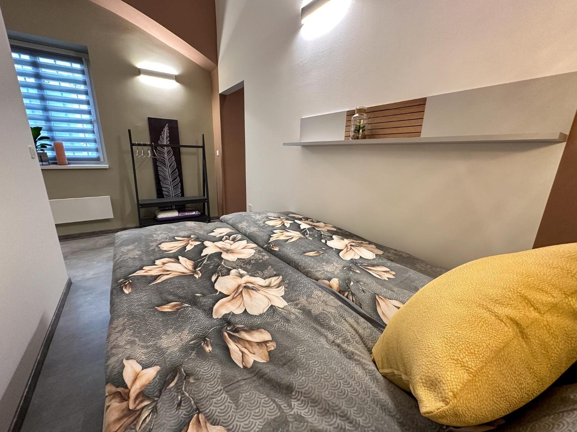 Apartments Adamas Τσέλιε Εξωτερικό φωτογραφία